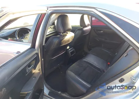 2015 Toyota Camry Se z USA, uszkodzony, nr VIN 4T1BF1FK0FU048648